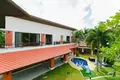 Villa 9 Schlafzimmer 1 500 m² Phuket, Thailand