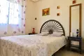 Villa de tres dormitorios 124 m² Orihuela, España