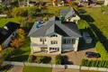 House 11 rooms 662 m² Marupe, Latvia