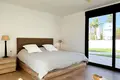 Villa de tres dormitorios 131 m² Finestrat, España