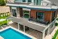 Maison 4 chambres 250 m² Ciftlik, Turquie
