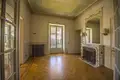 Villa 10 bedrooms 1 300 m² Luino, Italy