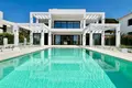 4 bedroom house 450 m² San Pedro Alcantara, Spain