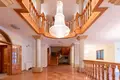Villa 13 habitaciones 600 m² Velje Brdo, Montenegro
