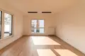 Commercial property 3 rooms 56 m² in Pruszkow, Poland