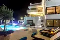 5 bedroom villa 350 m² Đenovići, Montenegro