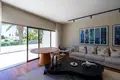 Mieszkanie 6 pokojów 370 m² Koinoteta Pyrgou Lemesou, Cypr