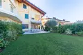 3 bedroom apartment 147 m² Sirmione, Italy