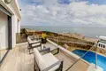 4 bedroom Villa 210 m² Torrevieja, Spain