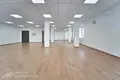 Офис 3 комнаты 559 м² в Минске, Беларусь
