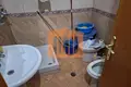Mieszkanie 4 pokoi 96 m² Bashkia Durres, Albania