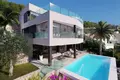 Villa de tres dormitorios 273 m² Calpe, España