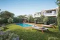 Villa s bassejnom i sadom