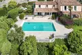 villa de 5 chambres 350 m² France, France