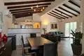 4 bedroom house 200 m² Chloraka, Cyprus