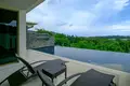 Villa 2 Schlafzimmer 302 m² Phuket, Thailand