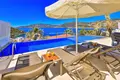villa de 5 dormitorios 200 m² Kalkan, Turquía