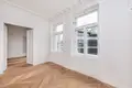 Propiedad comercial 3 habitaciones 101 m² en Varsovia, Polonia