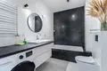 Propiedad comercial 2 habitaciones 50 m² en Poznan, Polonia