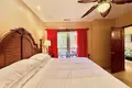 Кондо 2 спальни 106 м² West Bay, Гондурас