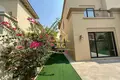 Villa 8 rooms 405 m² in Dubai, United Arab Emirates