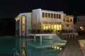 Hotel 3 970 m² en Moles Kalyves, Grecia