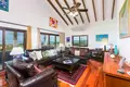 4 bedroom house 554 m² Roatan, Honduras