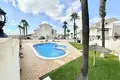 Villa de 2 dormitorios 80 m² Orihuela, España