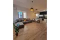 APARTMENT FOR RENT ON THE MAIN BULEVARD! (Eon114841)
