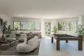 Wohnung 3 Schlafzimmer 242 m² Estepona, Spanien