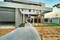 Villa de 4 dormitorios 637 m² Sharjah, Emiratos Árabes Unidos