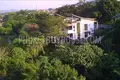 Вилла 3 спальни 250 м² Чалонг, Таиланд
