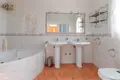 2 bedroom house  Manilva, Spain