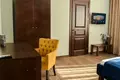 Dom 18 pokojów 700 m² Tajirowe, Ukraina