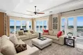 2 bedroom apartment 274 m² New Providence, Bahamas