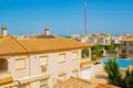 Szeregowiec 2 pokoi 66 m² Torrevieja, Hiszpania