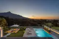 villa de 5 dormitorios 351 m² Marbella, España