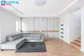 Casa 94 m² Zujunai, Lituania