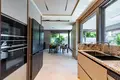 4 bedroom house 330 m² Muratpasa, Turkey