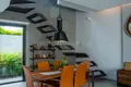 Villa de tres dormitorios 303 m² Ban Nai Trok, Tailandia