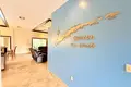 Кондо 3 спальни 223 м² West Bay, Гондурас