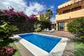 4-Schlafzimmer-Villa 351 m² El Sauzal, Spanien