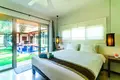 Villa de tres dormitorios 210 m² Phuket, Tailandia