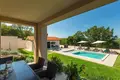 Dom 4 pokoi 230 m² Pula, Chorwacja