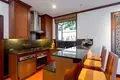 Villa de 4 dormitorios 450 m² Phuket, Tailandia