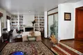 4-Schlafzimmer-Villa 250 m² Chiva, Spanien