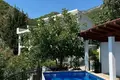 Villa de 4 dormitorios 429 m² Becici, Montenegro