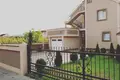 4 room house 250 m² in Podgorica, Montenegro