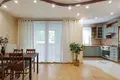 Mieszkanie 3 pokoi 64 m² Warszawa, Polska
