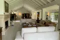 6-Schlafzimmer-Villa 750 m² Marbella, Spanien